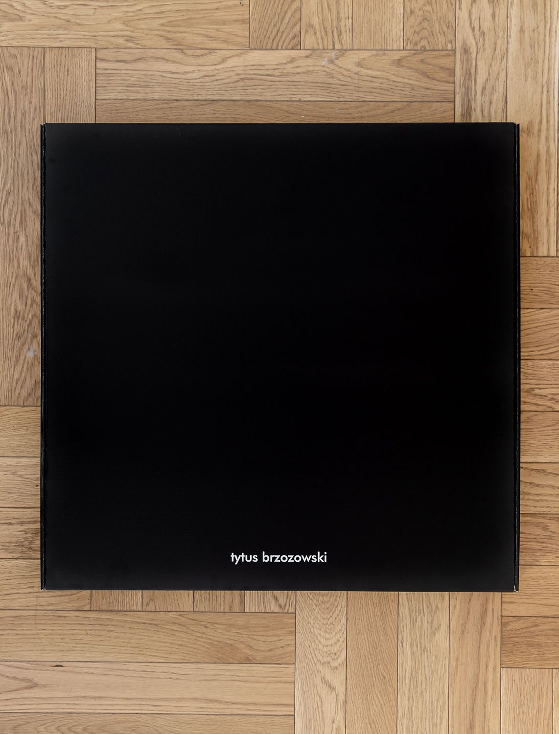 opakowanie formatu 35x35 cm